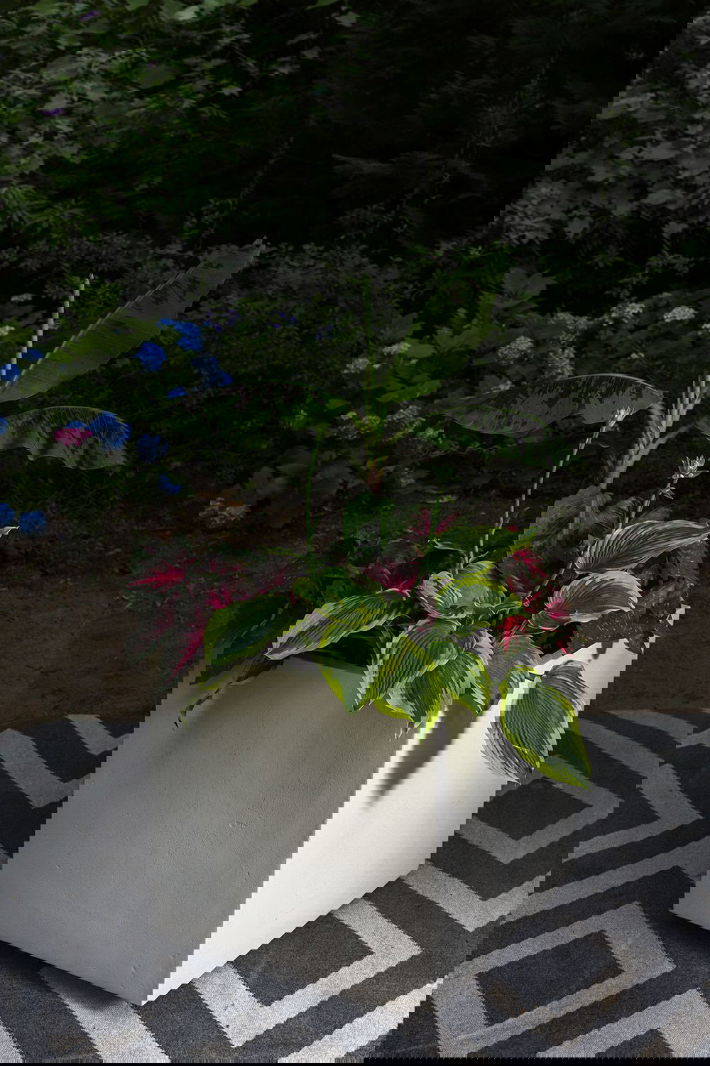 Barrow Planter - Rivour Home
